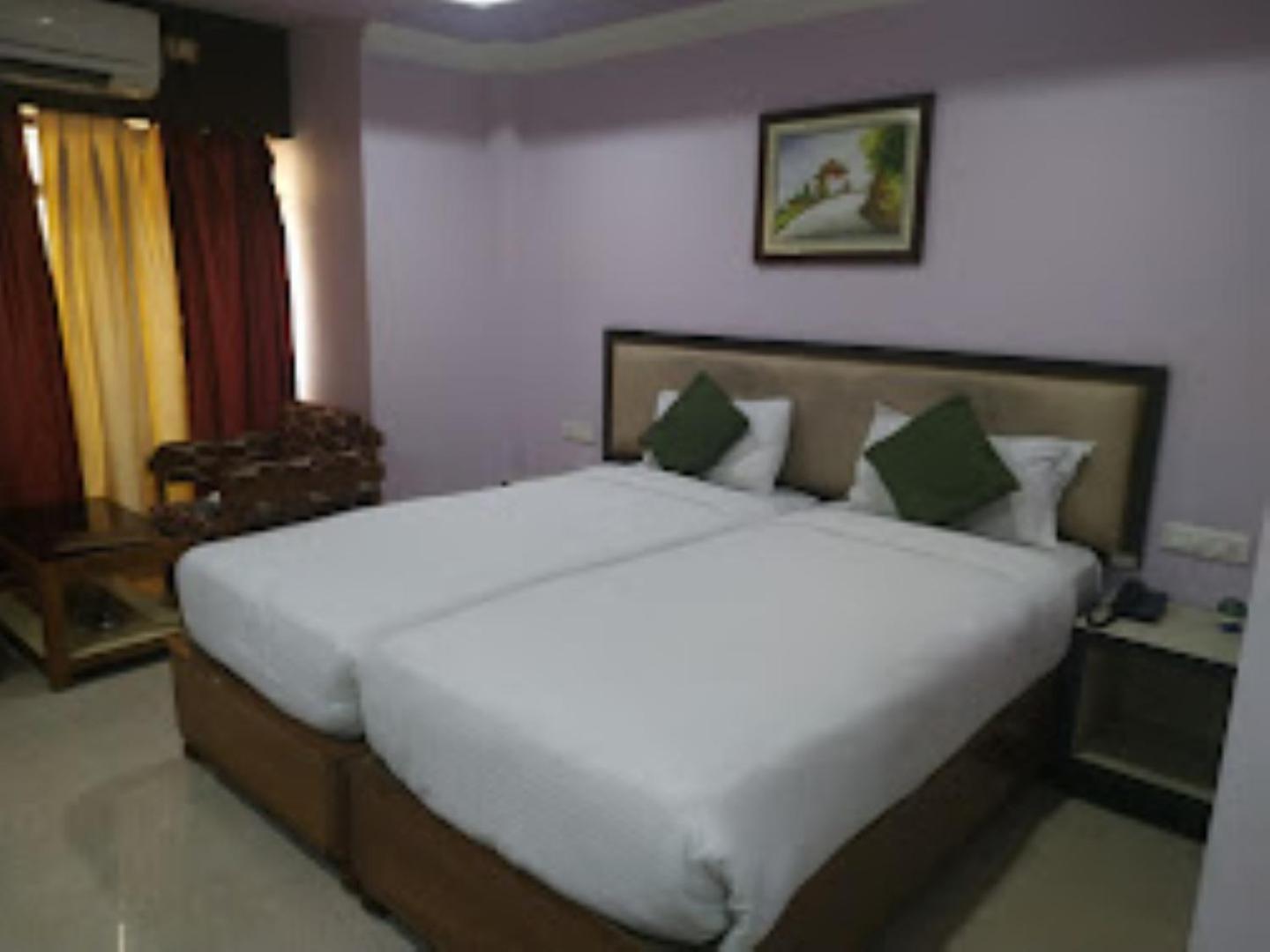 Hotel Gokul Plaza Bhubaneswar Zewnętrze zdjęcie
