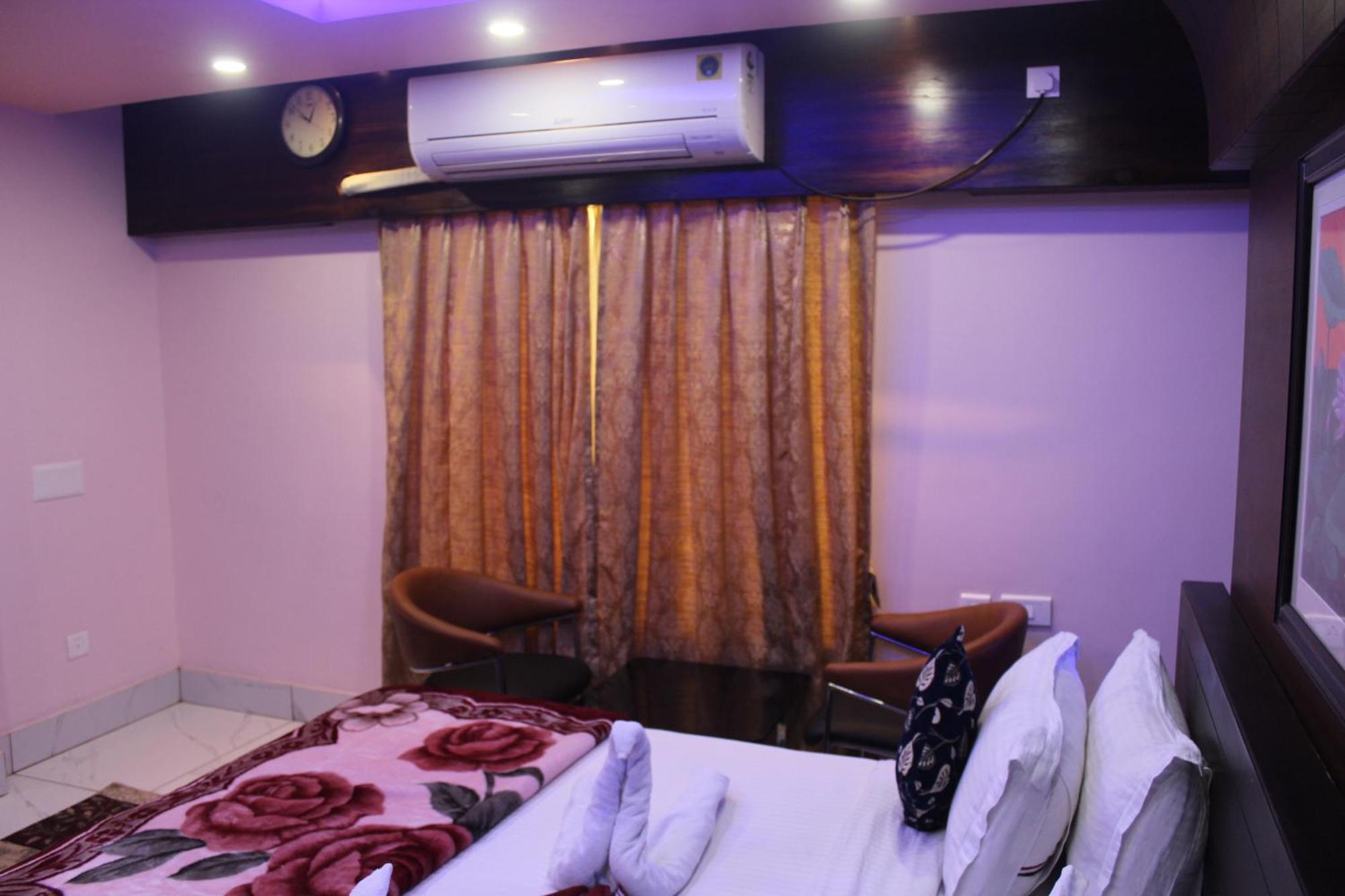 Hotel Gokul Plaza Bhubaneswar Zewnętrze zdjęcie