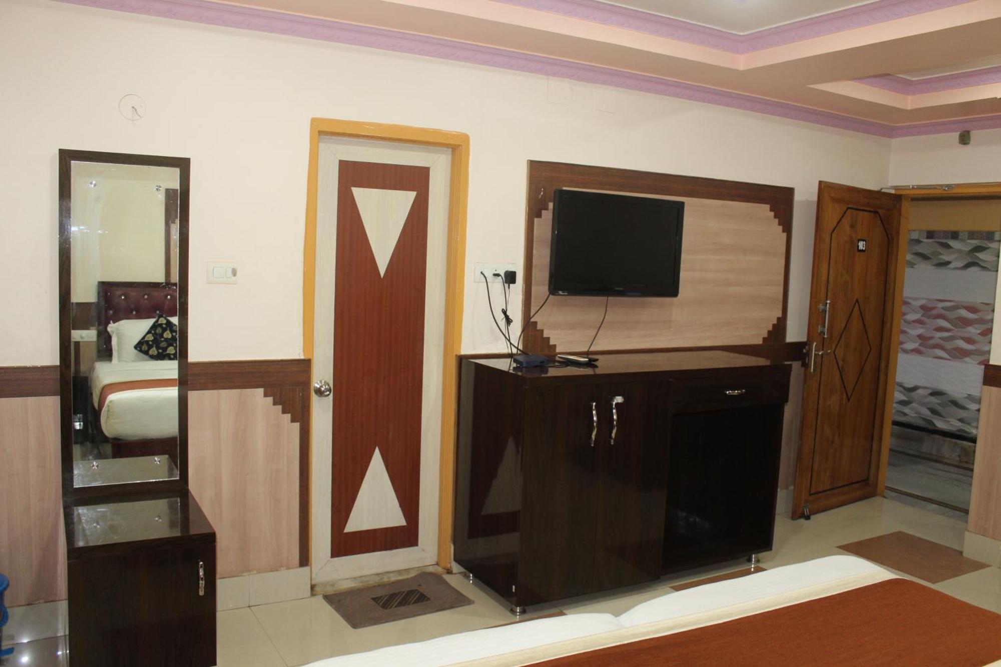 Hotel Gokul Plaza Bhubaneswar Zewnętrze zdjęcie