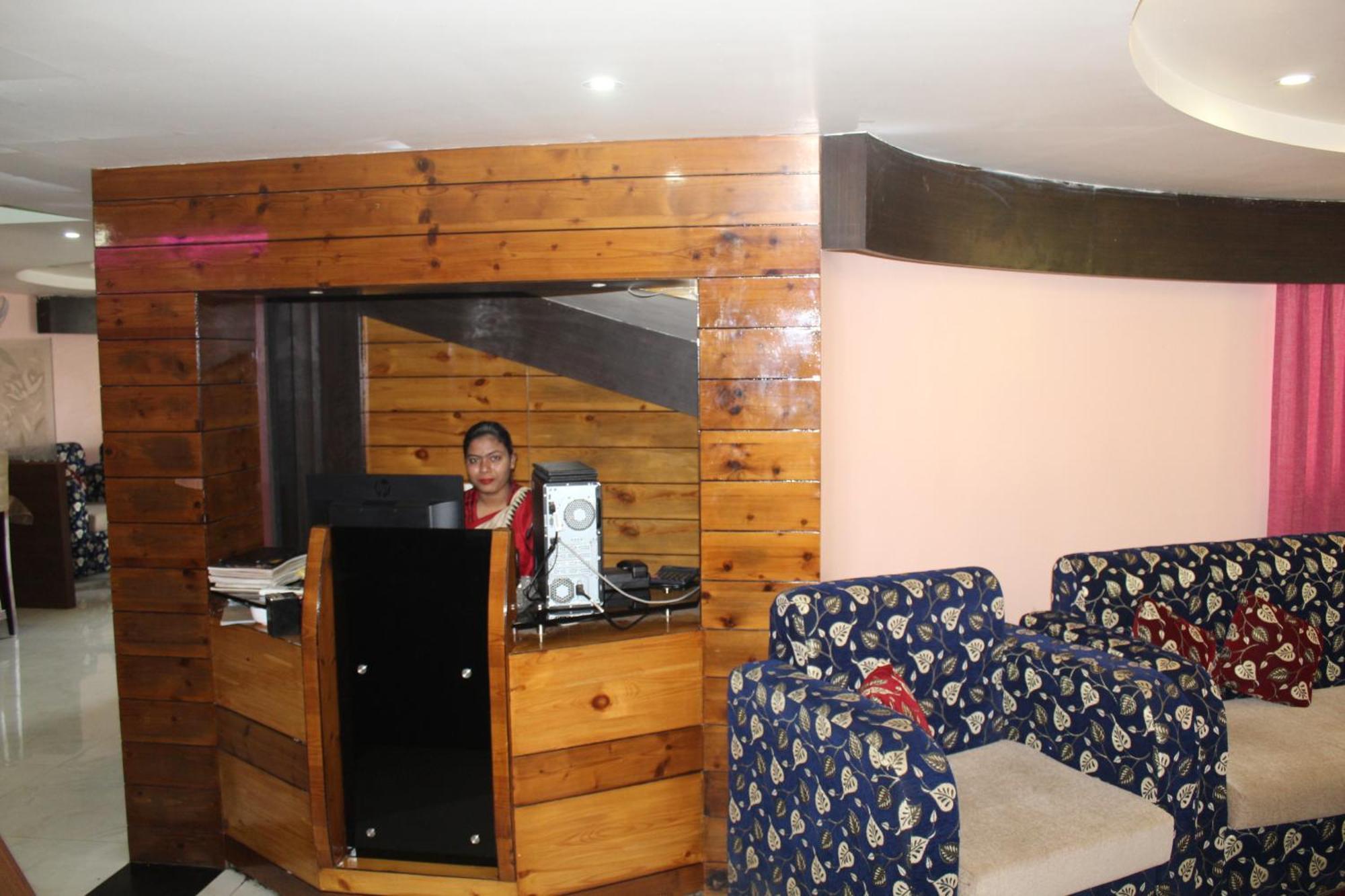 Hotel Gokul Plaza Bhubaneswar Zewnętrze zdjęcie